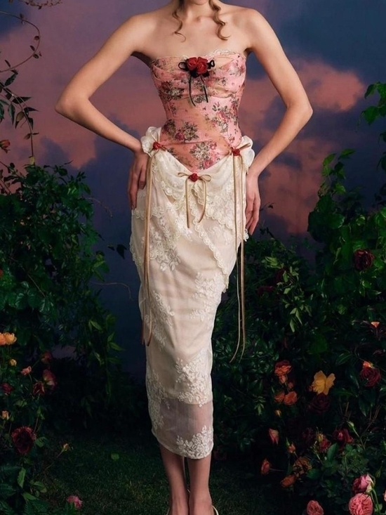 Lacemade Dresses & Skirts - LaceMade Rose Sus La Lune Dress Size XL
